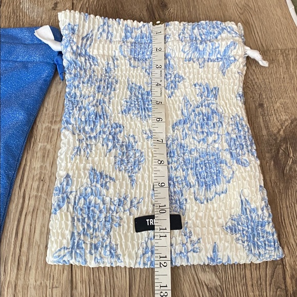 Triangl Lot of 2 Drawstring Dust Bags Storage Bags - Picture 9 of 11